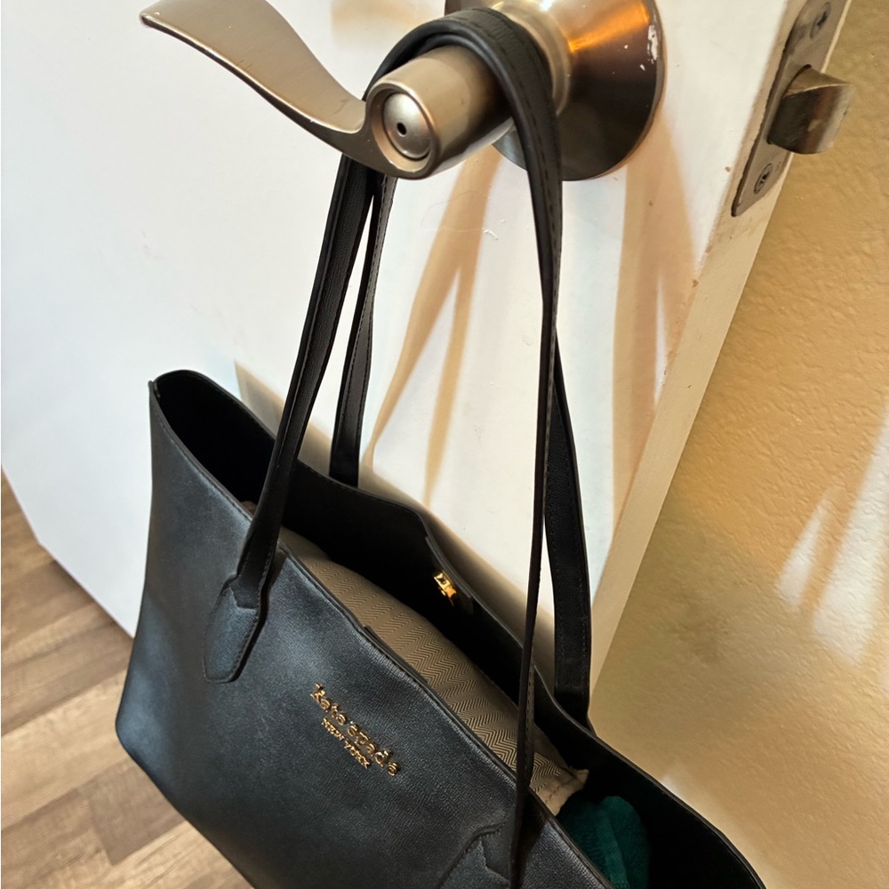 Kate Spade Bleecker Saffiano Leather Medium Tote - Picture 6 of 13